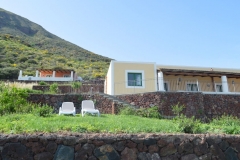 Orizzonte Relais, case tipiche eoliane a Salina