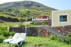 Orizzonte Relais, case tipiche eoliane a Salina